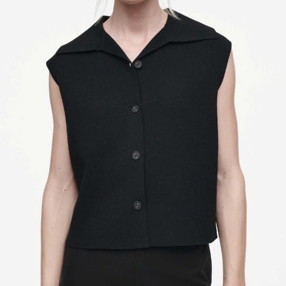 Cos Milano-Knitted Vest with Pointed Collar Black